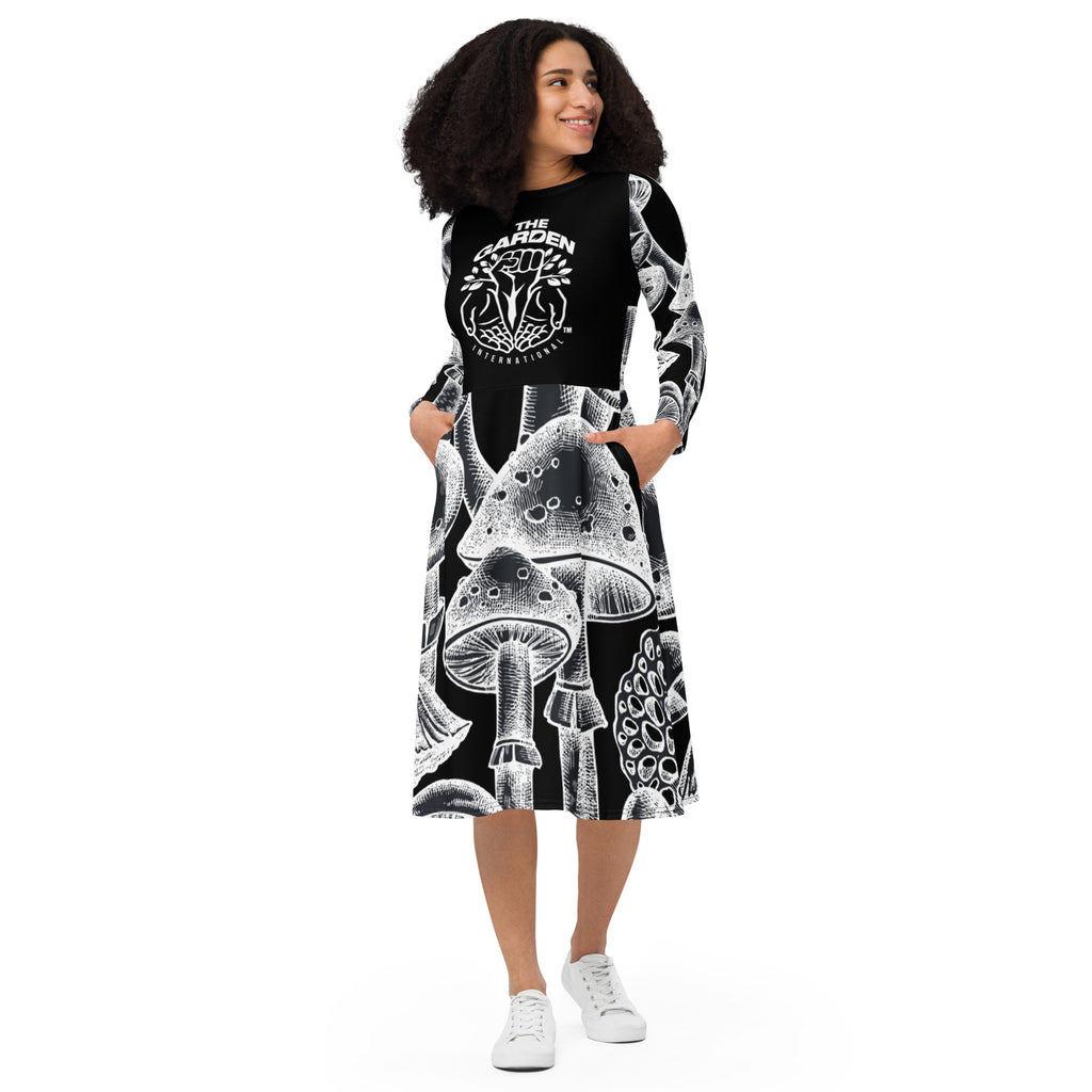 Black and White Mushroom Print Long Sleeve Dress – Nature-Inspired Sustainable Fashion.