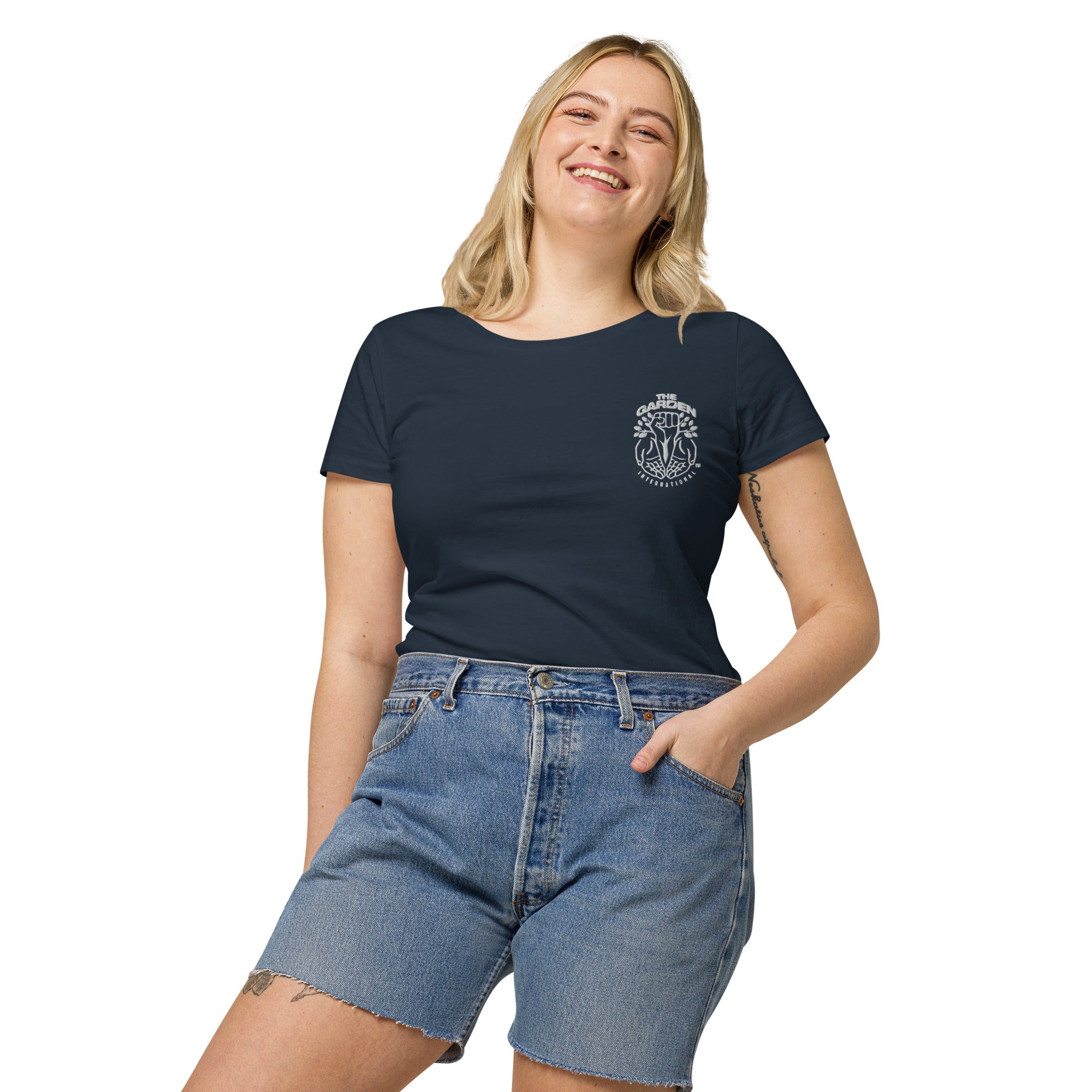 Women’s basic organic t-shirt