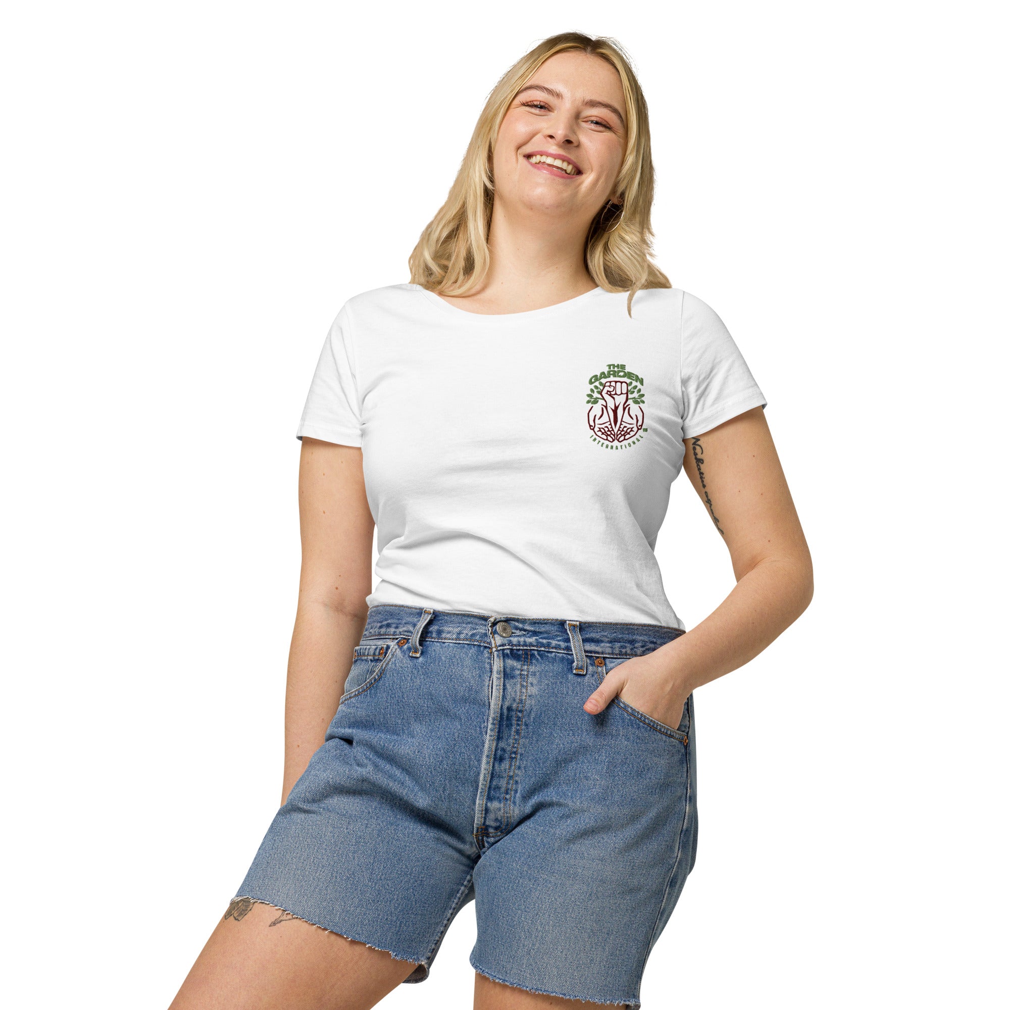 Women’s basic organic t-shirt